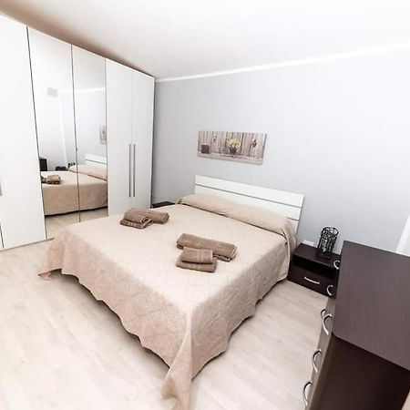 Le Due Rocche Appartement Corleone Buitenkant foto