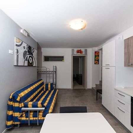 Le Due Rocche Appartement Corleone Buitenkant foto