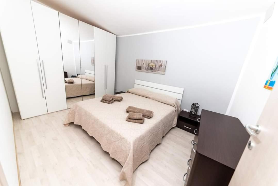 Le Due Rocche Appartement Corleone Buitenkant foto